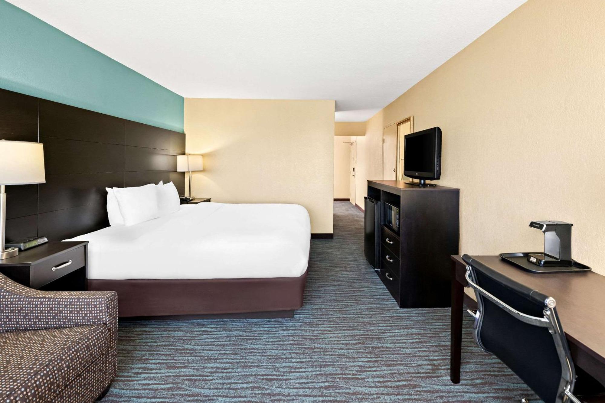 Quality Inn Dayton Airport Englewood Esterno foto