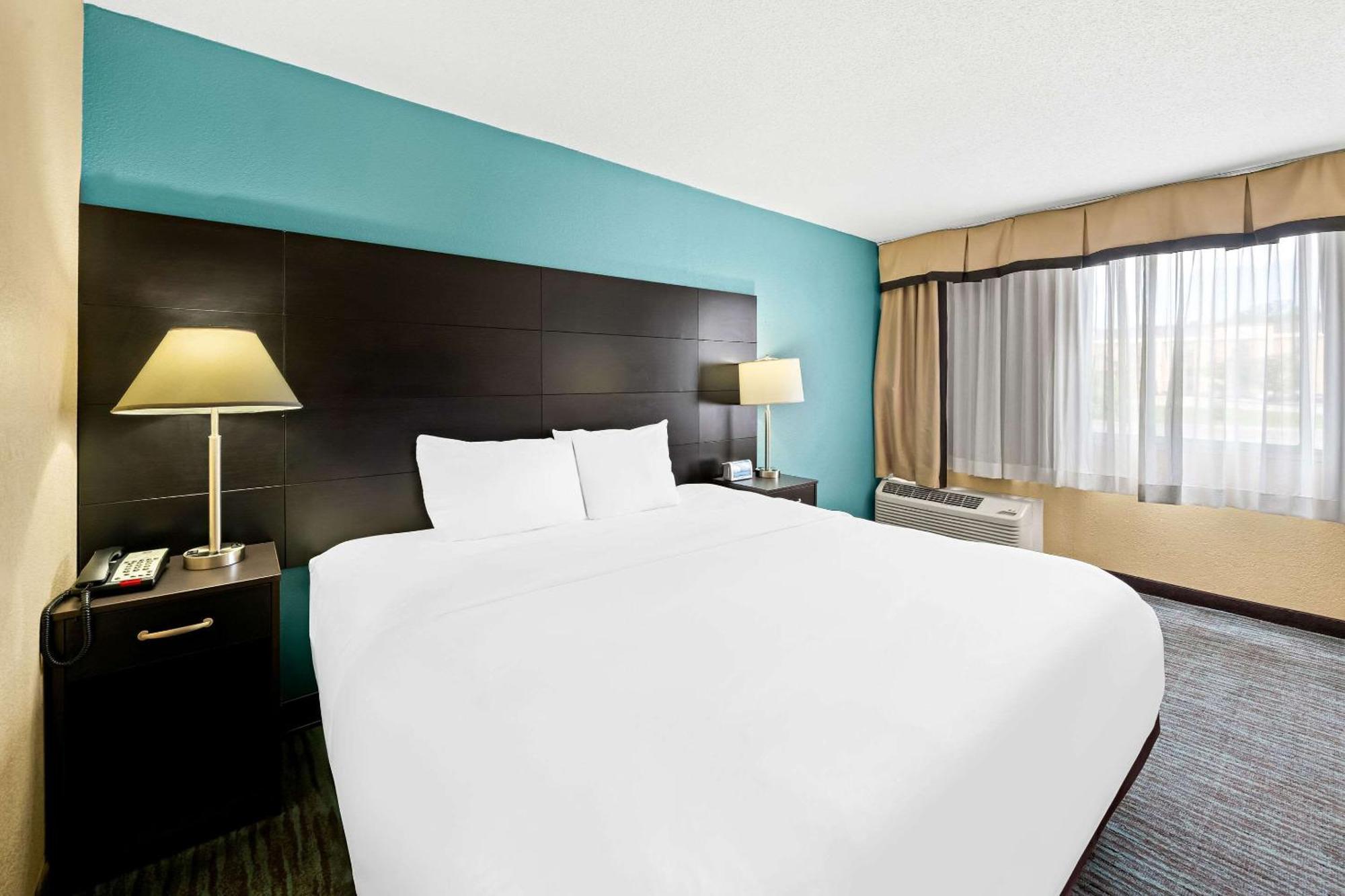 Quality Inn Dayton Airport Englewood Esterno foto