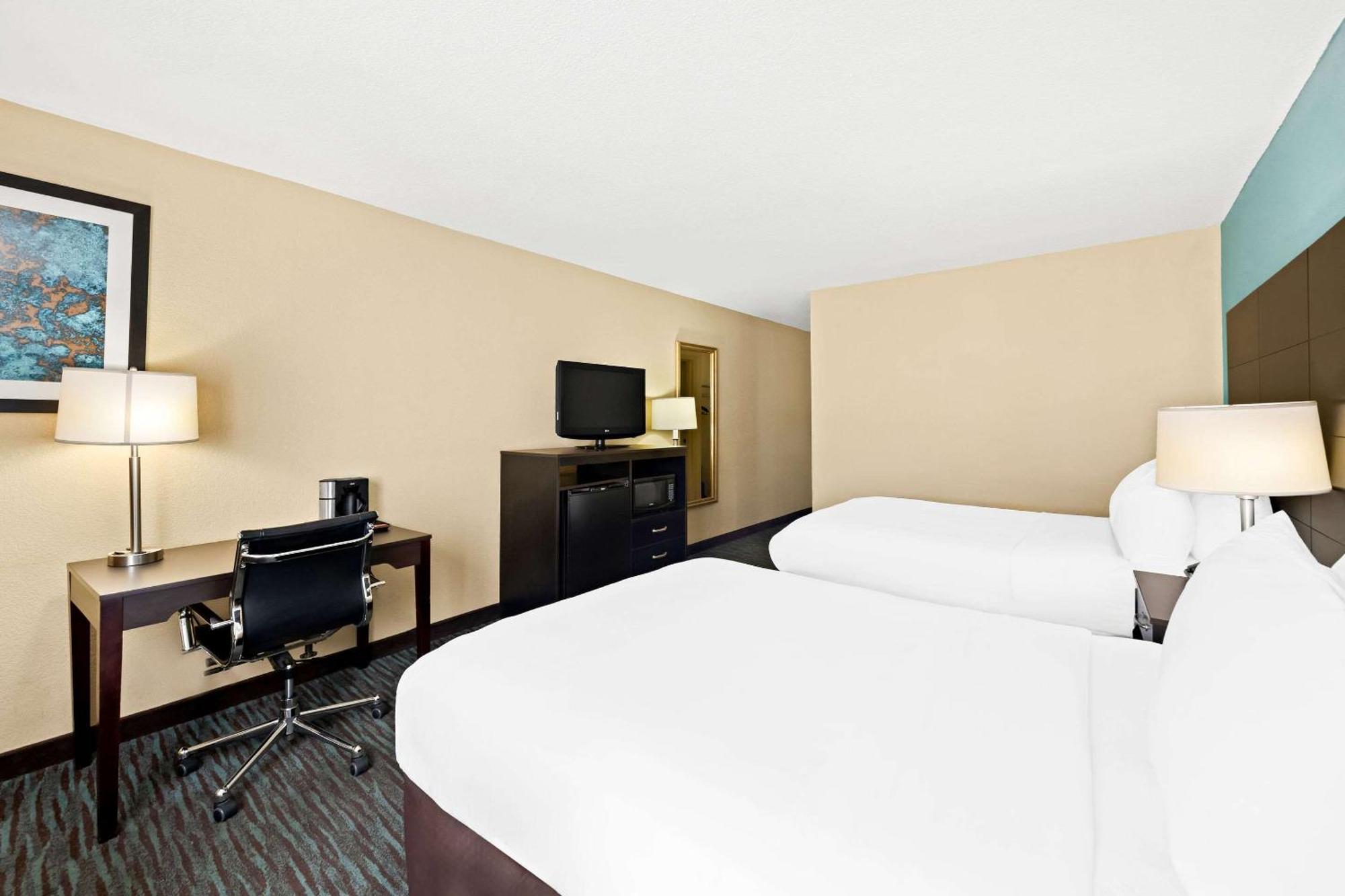 Quality Inn Dayton Airport Englewood Esterno foto