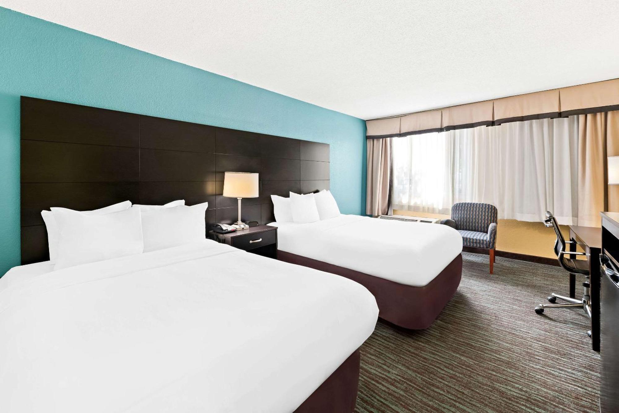 Quality Inn Dayton Airport Englewood Esterno foto