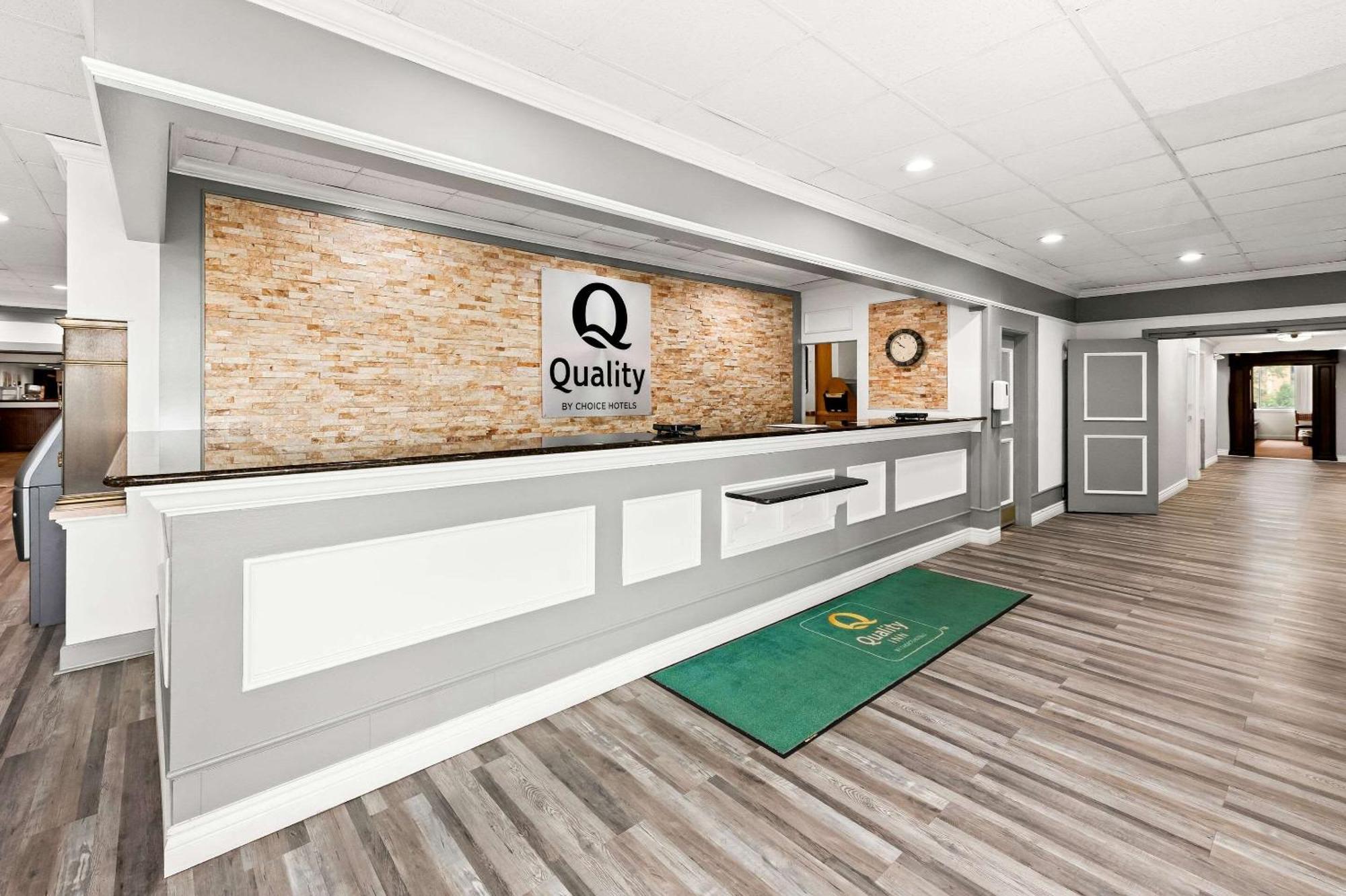 Quality Inn Dayton Airport Englewood Esterno foto